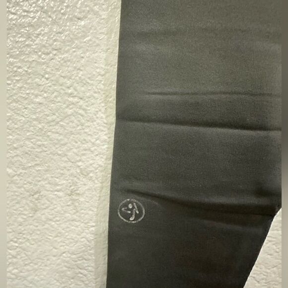 ZUMBA LEGGINGS - Picture 5 of 5